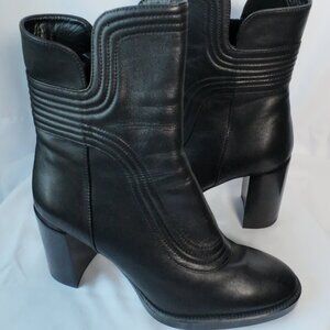 Aquatalia "Made In Italy" Black Genuine Leather Heeled Boots, Sz. 9
